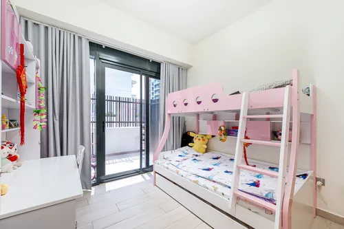  Apartment in Azizi Riviera 33