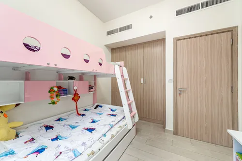  Apartment in Azizi Riviera 33