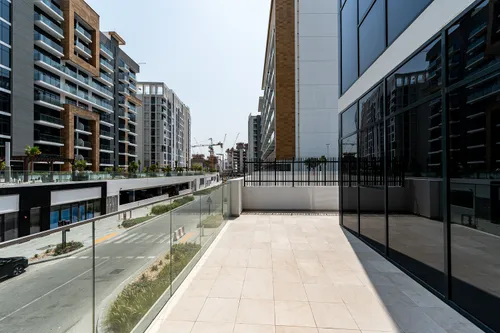 Apartment in Azizi Riviera 33