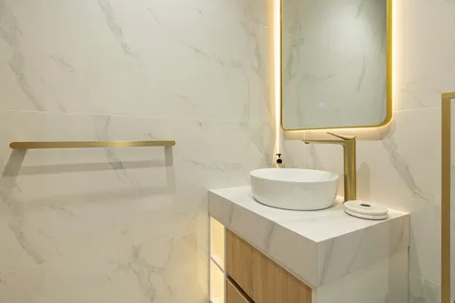 Apartment in Azizi Riviera 22
