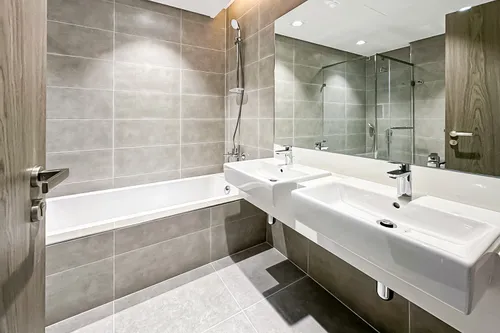 2 Bedrooms Apartment in Residences 14