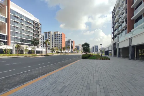Apartment in Azizi Riviera 43