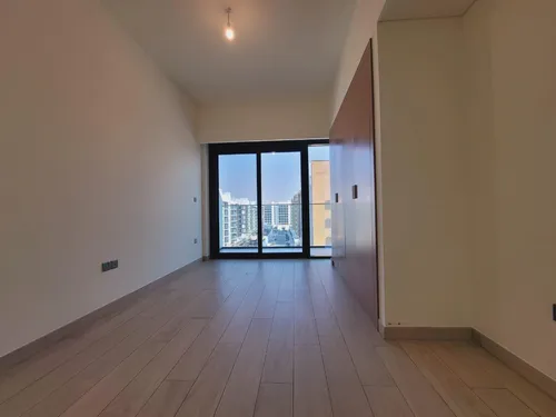 Apartment in Azizi Riviera 33