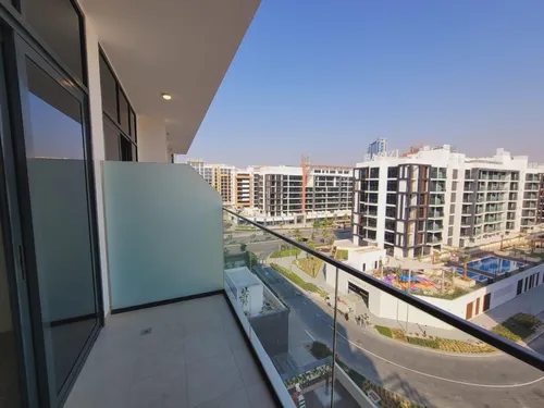 Apartment in Azizi Riviera 33