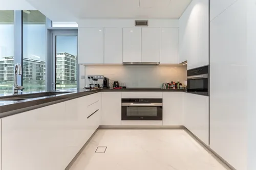 3 Bedrooms Apartment in Residences 13