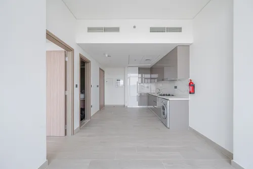  Apartment in Azizi Riviera 33