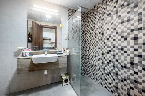 Apartment in Azizi Shaista Residences
