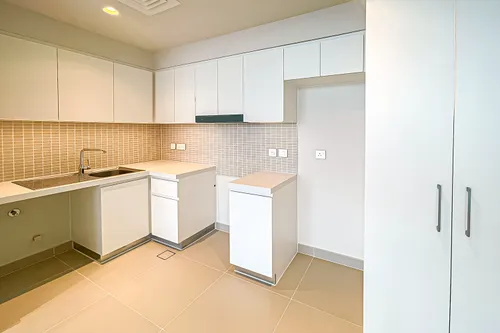 1 Bedroom Apartment in Harbour Gate Tower 2