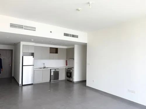 2 Bedrooms Apartment in Creek Gate Tower 1