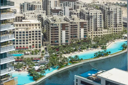 3 Bedrooms Apartment in Creek Gate Tower 1