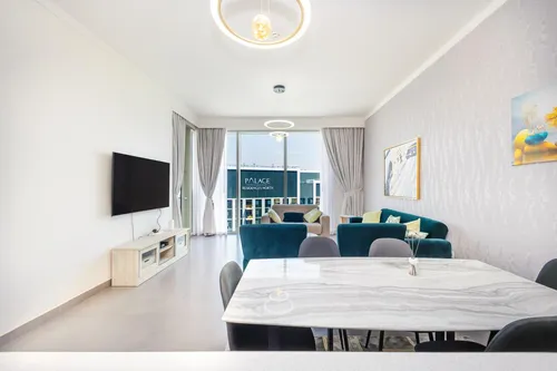 3 Bedrooms Apartment in Creek Gate Tower 1