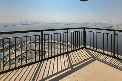 3 Bedrooms Apartment in Dubai Creek Residence Tower 3 South