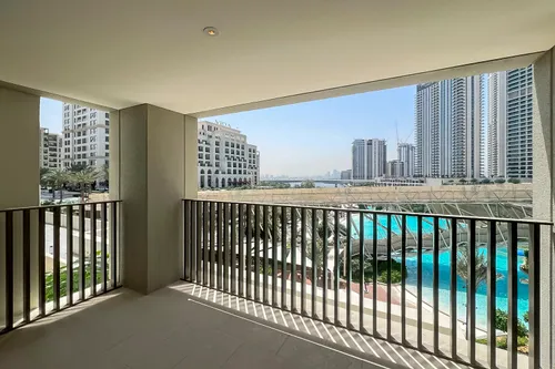 1 Bedroom Apartment in Grove at Creek Beach Building 1