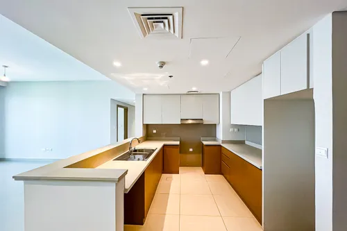 2 Bedrooms Apartment in Harbour Views T2