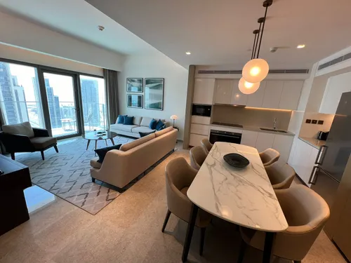 3 Bedrooms Hotel Apartment in Address Harbour Point Tower 2