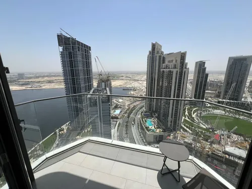 3 Bedrooms Hotel Apartment in Address Harbour Point Tower 2