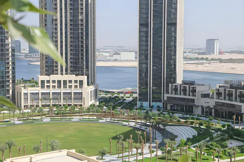 2 Bedrooms Apartment in Harbour Views T1