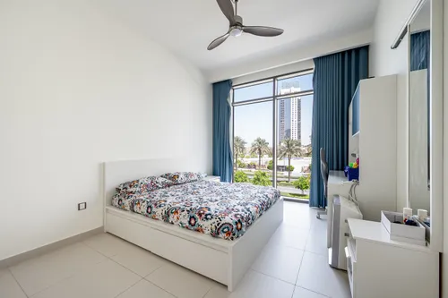 3 Bedrooms Apartment in The Cove Building 2