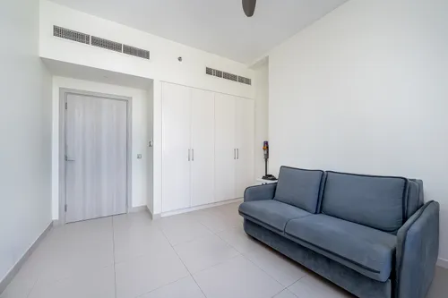3 Bedrooms Apartment in The Cove Building 2