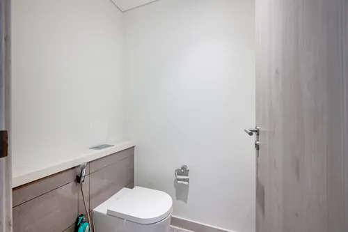 3 Bedrooms Apartment in The Cove Building 2