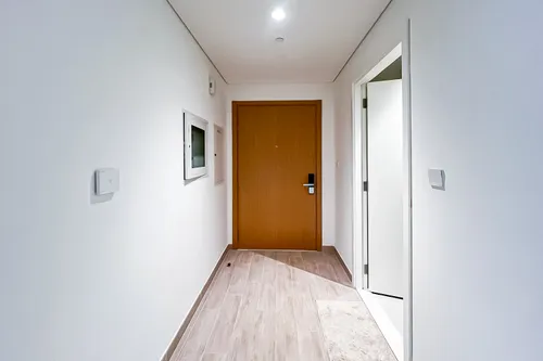 3 Bedrooms Apartment in Sunset Tower 1