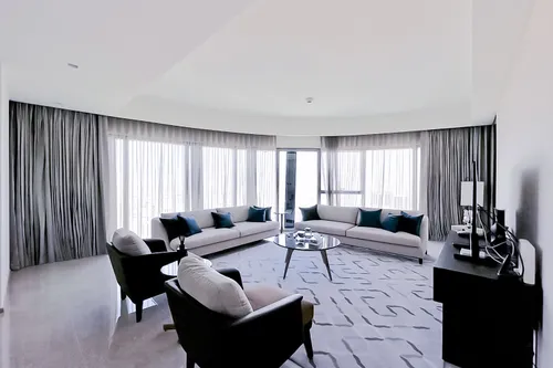 3 Bedrooms Penthouse in Address Harbour Point Tower 1