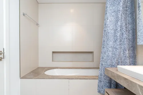2 Bedrooms Apartment in The Grand