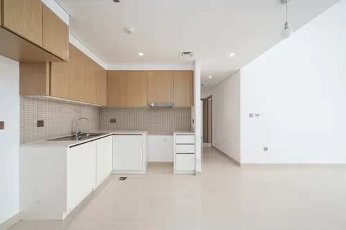 1 Bedroom Apartment in 17 Icon Bay Building 1