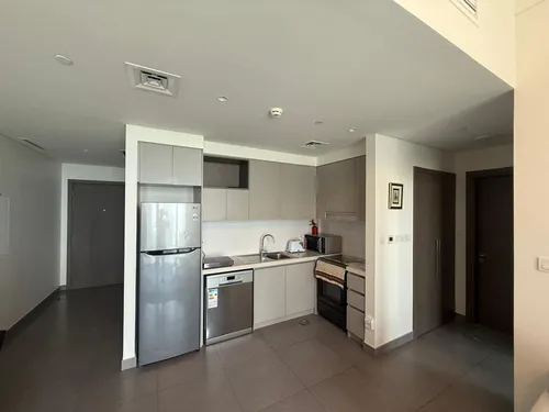 1 Bedroom Apartment in Creek Gate Tower 1