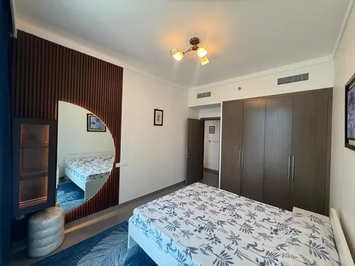 1 Bedroom Apartment in Creek Gate Tower 1