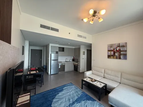 1 Bedroom Apartment in Creek Gate Tower 1