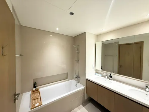 Burj view | low floor | Vacant