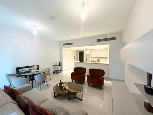 2 Bedrooms Apartment in Harbour Views T1