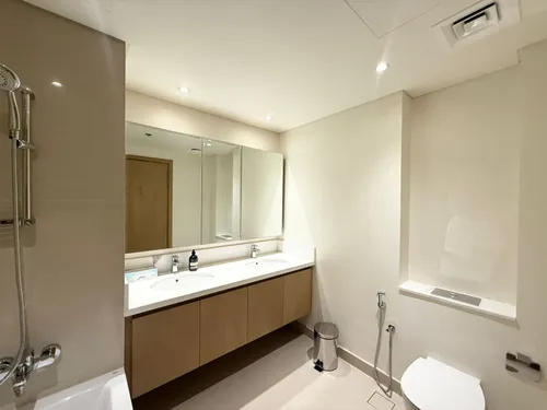 2 Bedrooms Apartment in Harbour Views T1