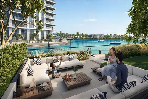 2 Bedrooms Apartment in The Cove II Building 9
