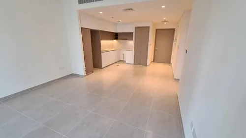 1 Bedroom Apartment in Creek Edge Tower 2