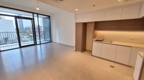 1 Bedroom Apartment in Creek Edge Tower 2