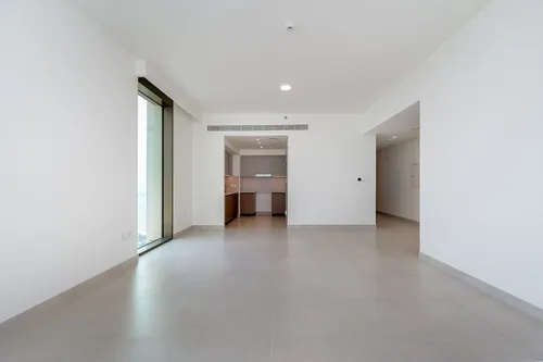 3 Bedrooms Apartment in Creek Palace
