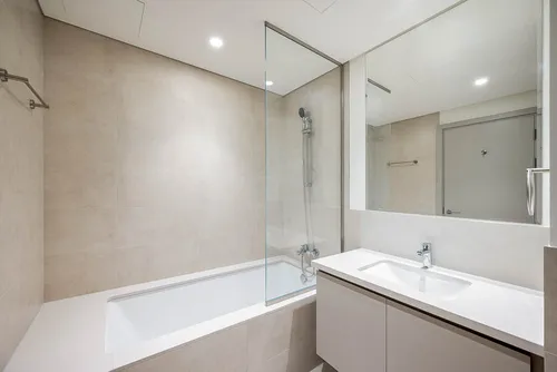 1 Bedroom Apartment in Creek Palace