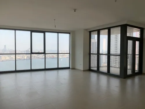 3 Bedrooms Apartment in Dubai Creek Residence Tower 3 South