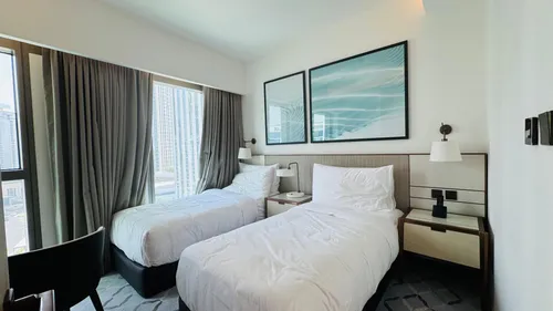 2 Bedrooms Hotel Apartment in Address Harbour Point Tower 2