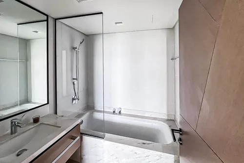 2 Bedrooms Apartment in Palace Residences