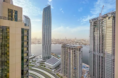1 Bedroom Apartment in Creek Rise Tower 1