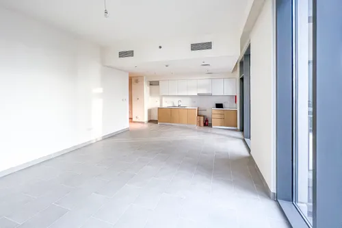 1 Bedroom Apartment in Creek Rise Tower 1