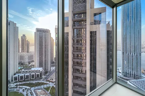 1 Bedroom Apartment in Creek Rise Tower 1