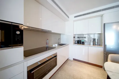 3 Bedrooms Apartment in Address Harbour Point Tower 2