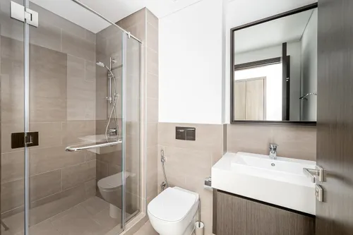 2 Bedrooms Apartment in Creekside 18 A