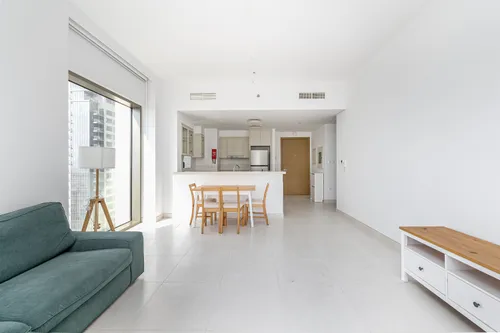 2 Bedrooms Apartment in Creekside 18 A