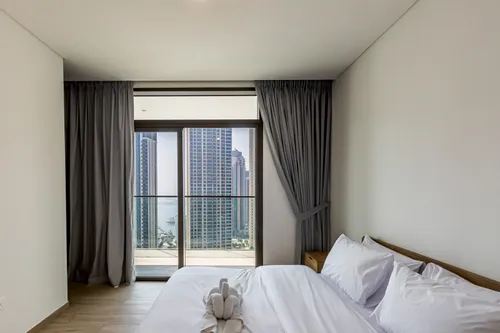 3 Bedrooms Apartment in Palace Residences