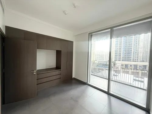 2 Bedrooms Apartment in Creek Gate Tower 2